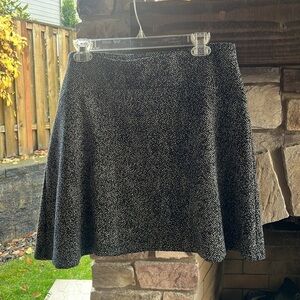 Loft Speckled Black and White Elastic Waist Mini SkirtSize L